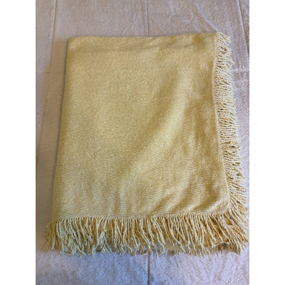 Vintage Chenille Bedspread Fringed Full Size 104" x 86" Yellow